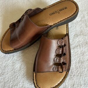 Minnetonka Rich Brown Leather Slides
